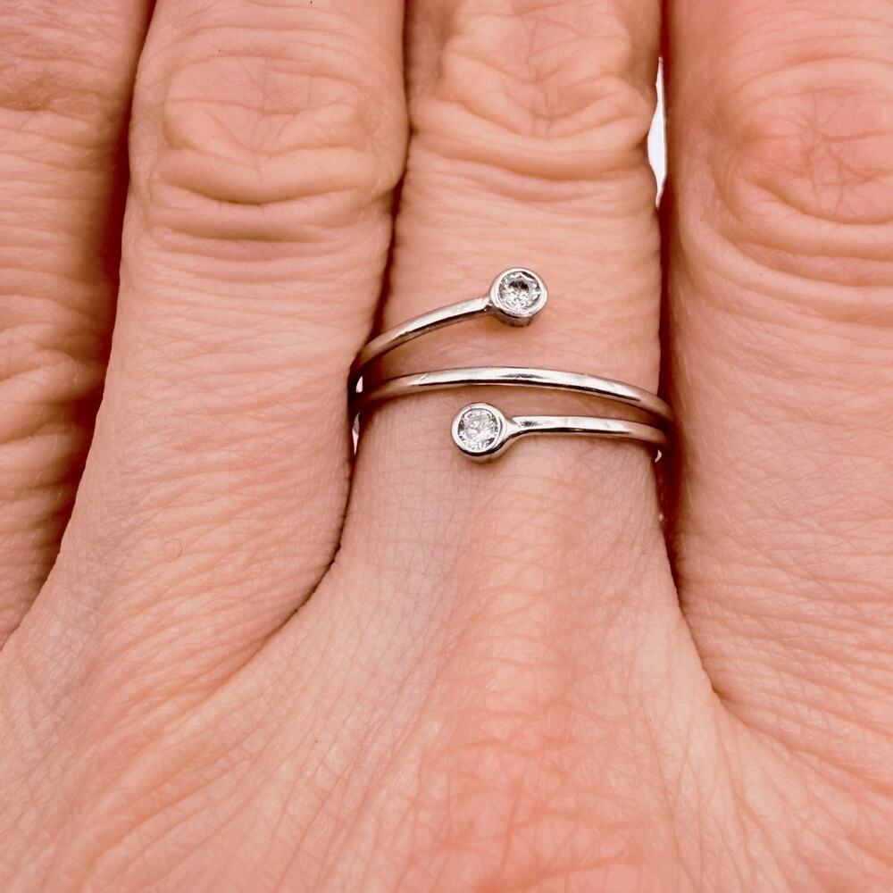 Signed 925 ATI Sterling Silver Double Wrap Bypass CZ Cubic Zirconia Ring-Size 8
